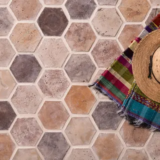 Artillo series tile detail