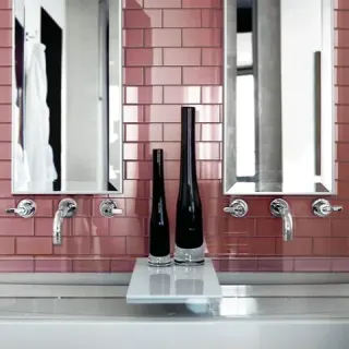 Glass Blox series tile detail