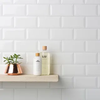 Classics Trocadero series tile detail