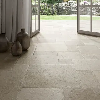 Pietra di Ostuni series tile detail