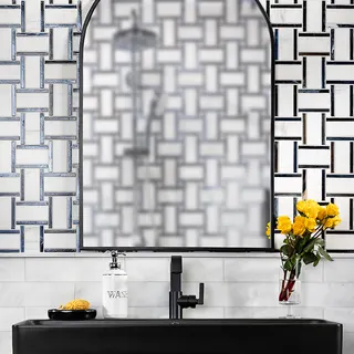 Vesuvio series tile detail